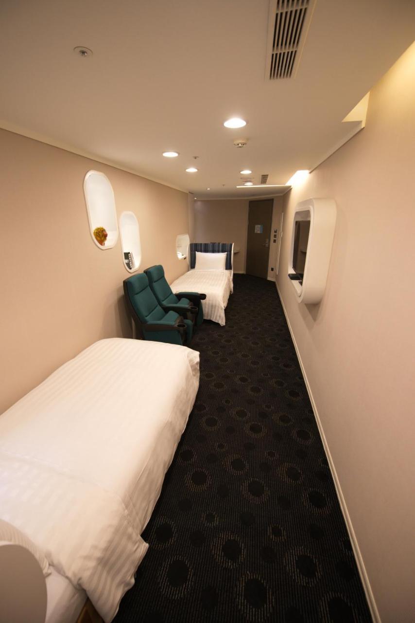Ximen Airline Hotel Тайпей Екстериор снимка