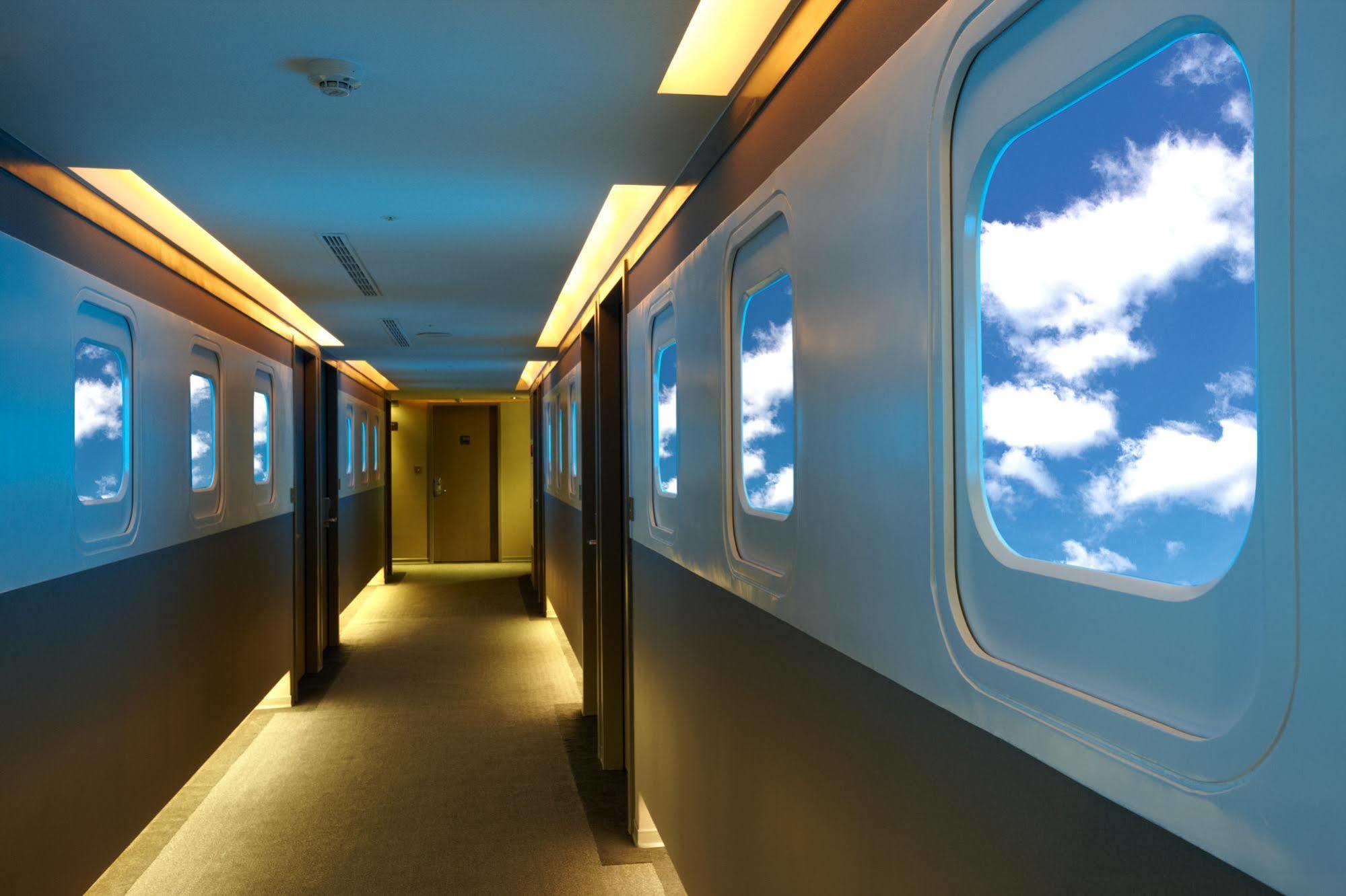 Ximen Airline Hotel Тайпей Екстериор снимка
