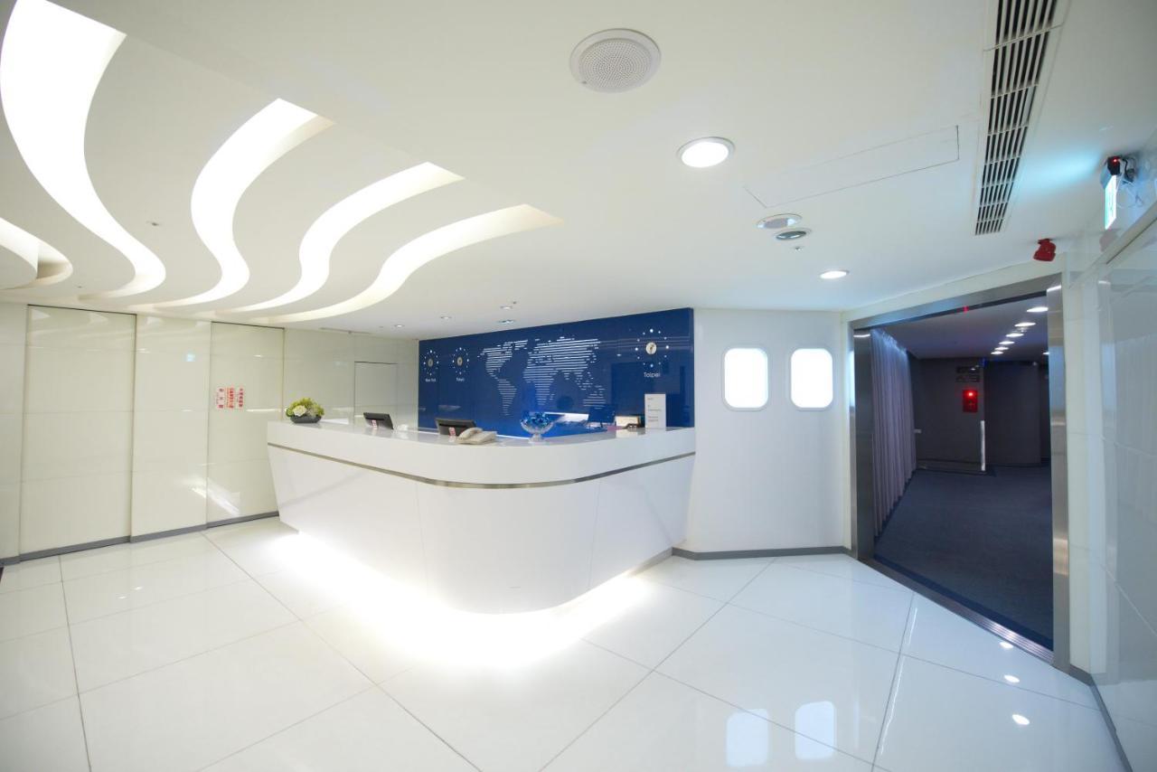 Ximen Airline Hotel Тайпей Екстериор снимка