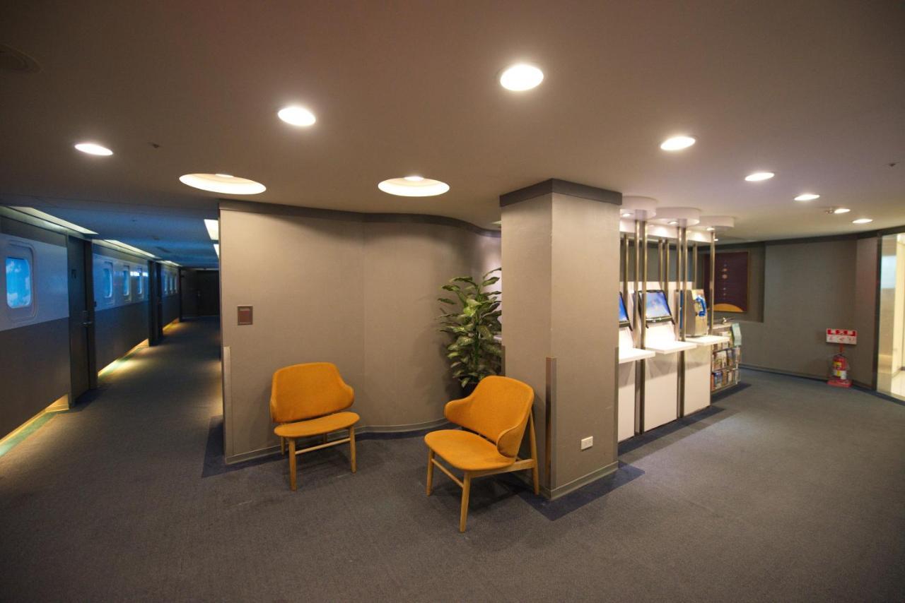 Ximen Airline Hotel Тайпей Екстериор снимка